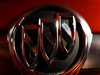 Новый электрический кроссовер Buick сможет проезжать без подзарядки 600 км Новый электрический кроссовер Buick сможет проезжать без подзарядки 600 км