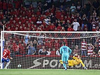 На 66-й минуте Вадильо реализовал пенальти 2:0 На 66-й минуте Вадильо реализовал пенальти 2:0