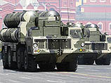 ЗРК С-300 на параде в Москве ЗРК С-300 на параде в Москве