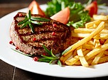 Американские ученые выяснили, кому нельзя есть мясо Американские ученые выяснили, кому нельзя есть мясо