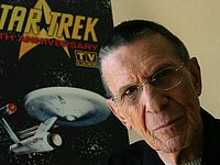 Леонард Нимой в 2006 году Леонард Нимой в 2006 году