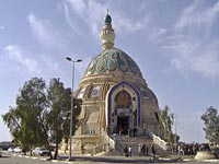 Место захоронения Саддама Хусейна. Тикрит, Ирак Место захоронения Саддама Хусейна. Тикрит, Ирак