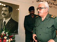 Тарик Азиз в 2001 году Тарик Азиз в 2001 году