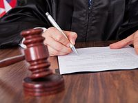 Суд оправдал юношей, обвинявшихся в совершении акции "таг мехир" Суд оправдал юношей, обвинявшихся в совершении акции "таг мехир"