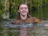 Арья Старк на съемках "Игры престолов". 17 августа 2015 года Арья Старк на съемках "Игры престолов". 17 августа 2015 года