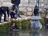 Арья Старк на съемках "Игры престолов". 17 августа 2015 года Арья Старк на съемках "Игры престолов". 17 августа 2015 года