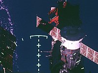 Потеряна связь с построенным в России израильским спутником "Амос 5" Потеряна связь с построенным в России израильским спутником "Амос 5"