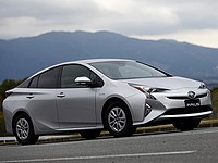 В Израиль прибыл "гибрид" Toyota Prius нового поколения В Израиль прибыл "гибрид" Toyota Prius нового поколения