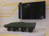 На выставке Elbit На выставке Elbit