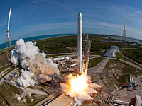 Falcon 9 компании SpaceX Falcon 9 компании SpaceX