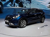 Kia Niro на Женевском автосалоне. 2 марта 2016 г. Kia Niro на Женевском автосалоне. 2 марта 2016 г.