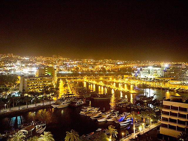 В Эйлате прозвучала сирена системы раннего предупреждения о ракетном обстреле В Эйлате прозвучала сирена системы раннего предупреждения о ракетном обстреле