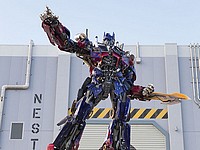 Трансформер Optimus Prime Трансформер Optimus Prime
