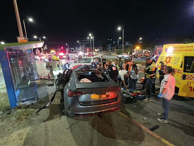 Взрыв автомобиля на 4-м шоссе, пострадал молодой мужчина