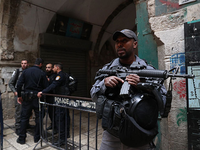 Подозрение на теракт в Иерусалиме: тяжело ранен мужчина  