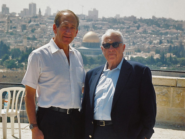 Эхуд Ольмерт и Ариэль Шарон в 2000 году
