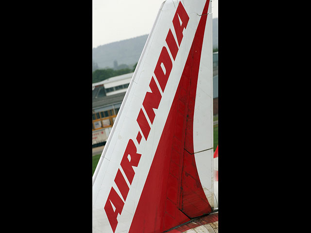 "Эль-Аль" подал иск в БАГАЦ, требуя запретить полеты Air India над Саудовской Аравий  