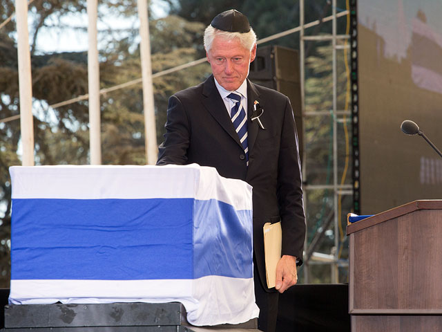 Билл Клинтон на похоронах Шимона Переса 2016-м году