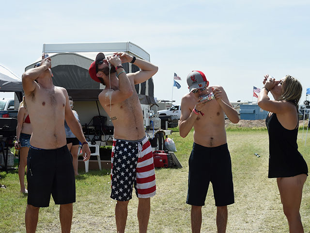 Country Thunder: крупнейший музыкальный фестиваль в Аризоне