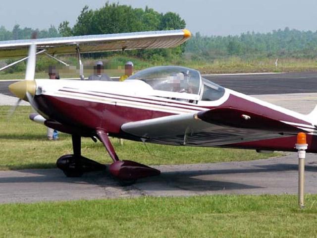 Самолет Vans RV-6A (иллюстрация)