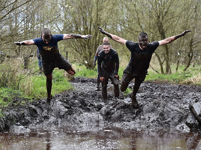 Mud Madness: грязная гонка для бесстрашных