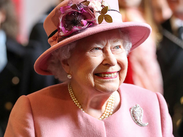 Королева Великобритании  Елизавета II