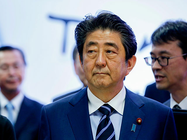 Премьер-министр Японии встретился в главами правительств Израиля и ПА  