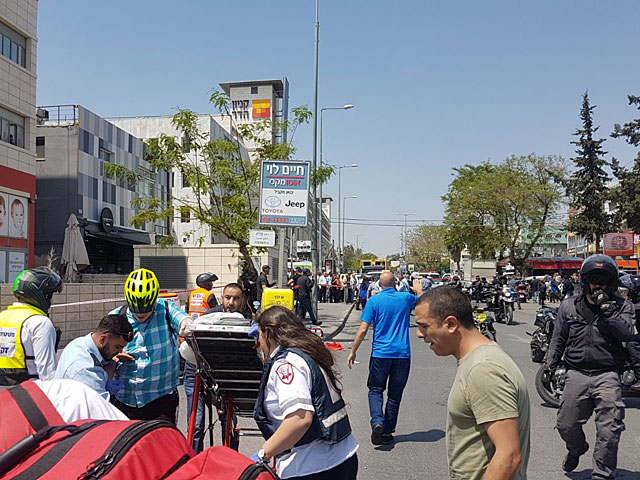 Нападение в торговом центре в Иерусалиме