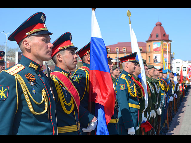 Парады победы в России