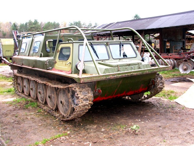 Гусеничный транспортер "ГАЗ-71"