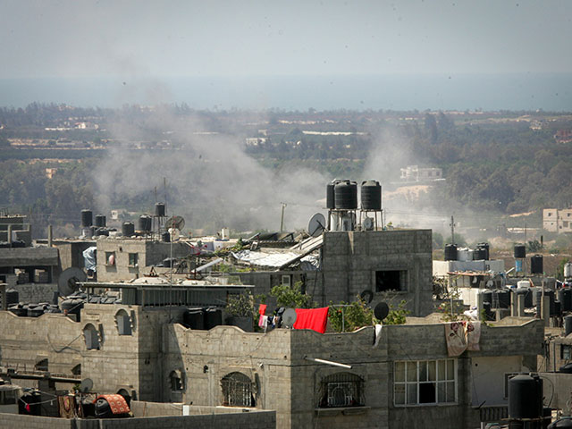 Израильские ВВС нанесли удар по целям в центральной части сектора Газы  