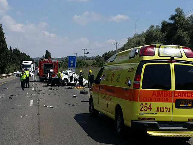 В результате ДТП в районе перекрестка Мегидо погиб водитель фургона  