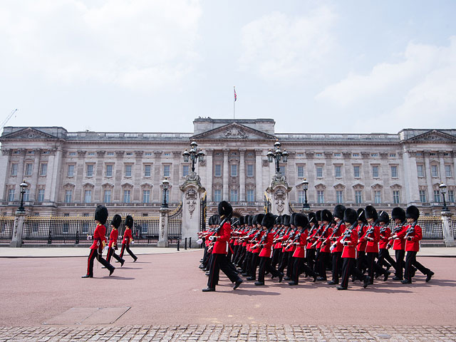 Репетиция церемонии "Trooping the Colour"