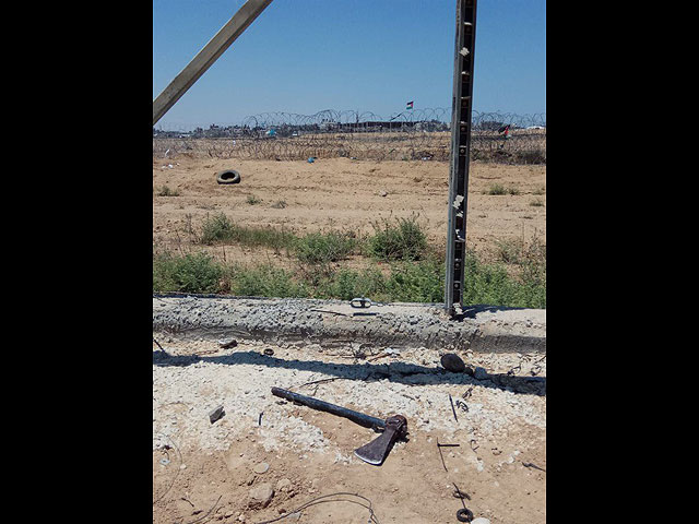 На границе Газы застрелен нарушитель с топором  