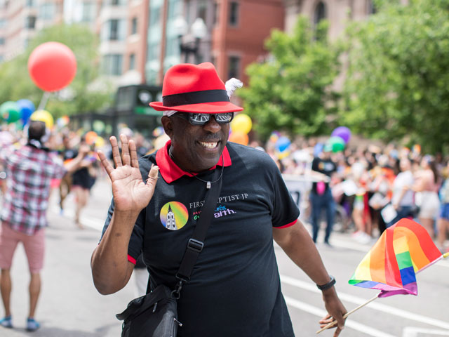 48-й гей-парад в Бостоне