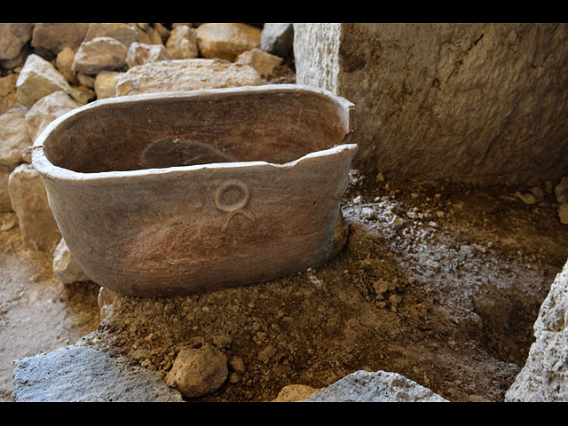 Римское захоронение под ногами: строители заставили мэрию Тверии изменить планы   