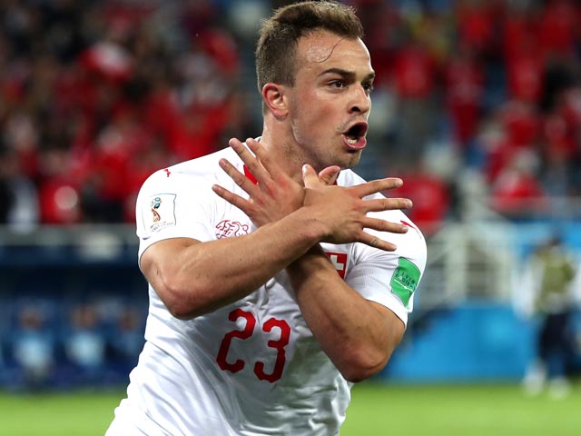 Сербы хотят, чтобы автора победного гола наказали за флаг Косово на бутсах и "албанского орла"