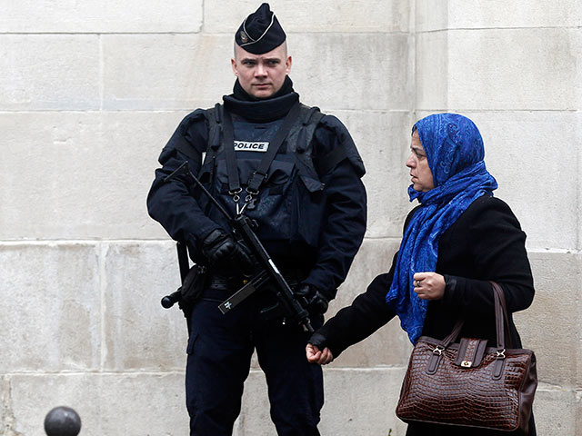 Во Франции 10 человек подозреваются в подготовке терактов против мусульман  