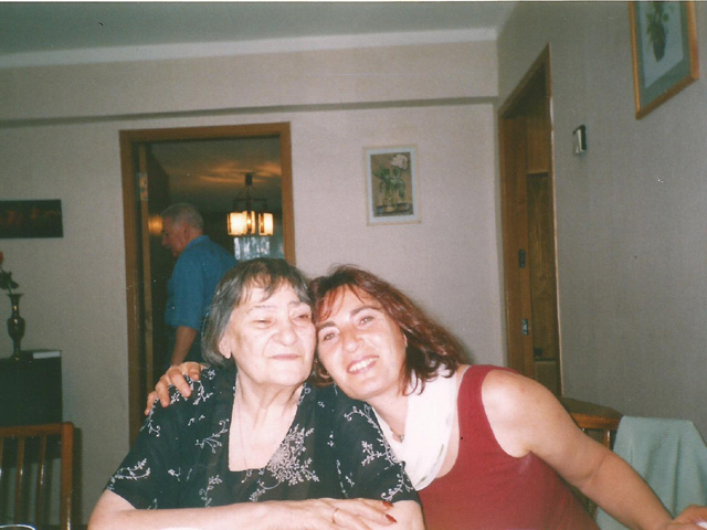 Инна Лиснянская и Елена Макарова, 2000 г.