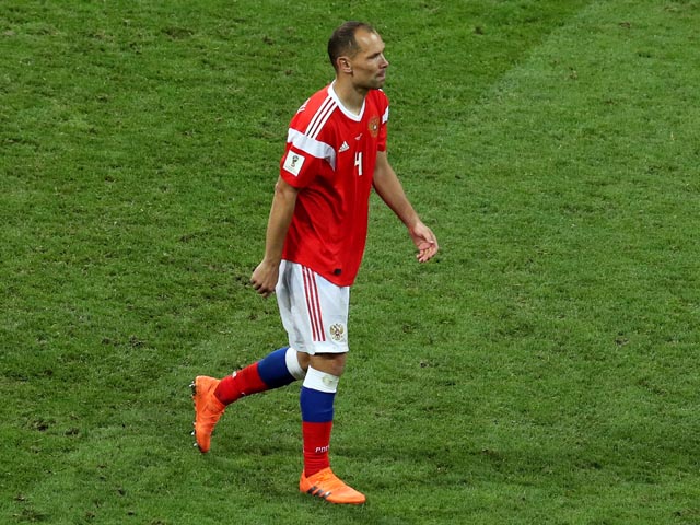 После четвертьфинала Сергей Игнашевич объявил о завершении карьеры