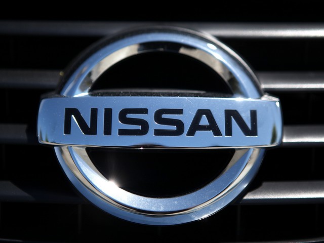 Компания Nissan представила серийную "спортивную" версию электромобиля Leaf