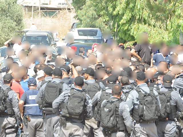     Столкновение между полицией и местными жителями в Сахнине, есть раненые