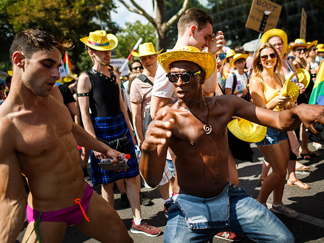 Christopher Street Day: юбилейный парад в Берлине  