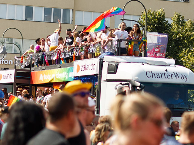 Christopher Street Day: юбилейный парад в Берлине  