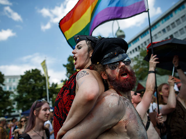 Christopher Street Day: юбилейный парад в Берлине  