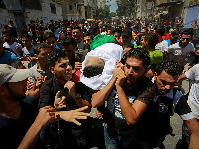 Похороны погибшего в Газе. 28 июля 2018 года