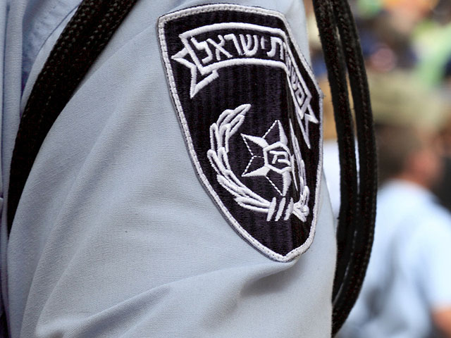 Двое сотрудников полиции Тель-Авива подозреваются в серии ограблений иностранных рабочих