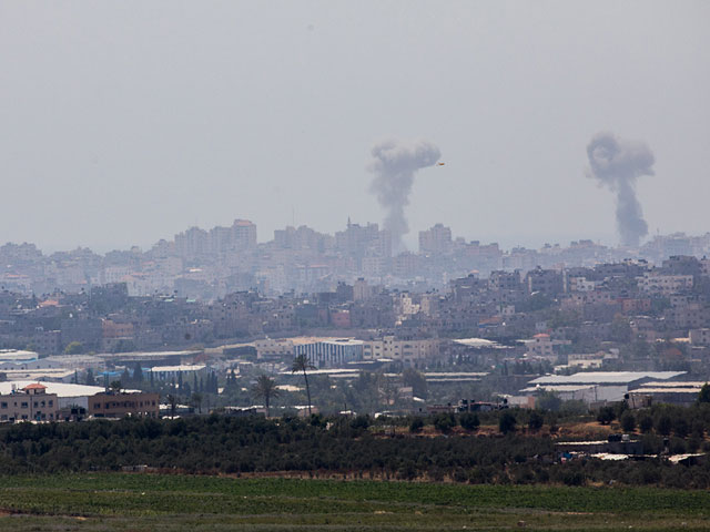 ВВС ЦАХАЛа атаковали террористов в южной части сектора Газы  