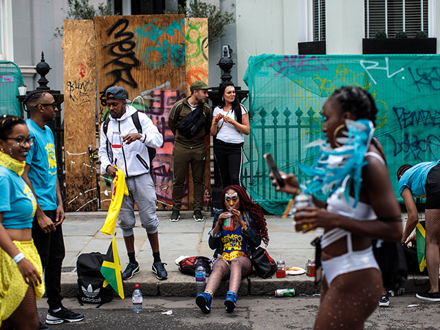 Карибский карнавал на улицах Лондона