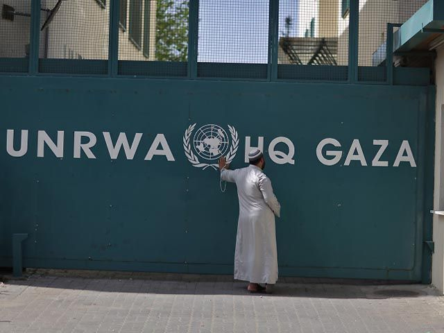 Германия увеличит помощь UNRWA. США думают над проблемой "беженцев"